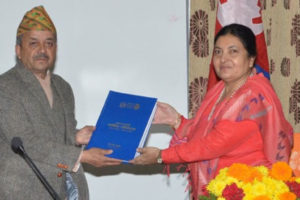 प्रशासन भ्रष्ट हुँदै गएपछि लोकसेवाले नैतिक शिक्षा लागू गर्‍याे