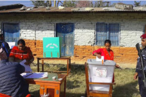 प्रदेश ४ को चुनावः कम जनसंख्या भएका जिल्लामा बढी मत खस्यो