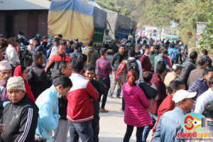 धनकुटामा राजधानी माग्दै गरिएको आमहड्तालले दिनभर जनजीवन प्रभावित (फोटो फिचरसहित)