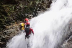 पर्वतको महभिर खोलामा क्यानोनिङ शुरु