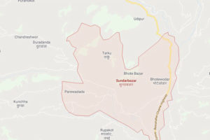 सुन्दरबजारमा जमिनबाट धुवाँ निस्किएपछि स्थानीयवासी त्रसित