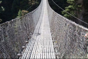 इलाममा दश वटा झोलुंगे पुल निर्माण हुँदै