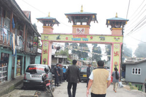 अध्यागमन केन्द्र नहुँदा बाह्य पर्यटकलाई समस्या