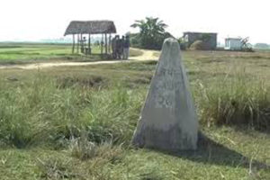 सीमा स्तम्भ गाडदा नेपाली भूभाग भारतमा