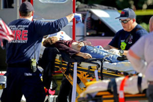 अमेरिकाको एक विद्यालयमा बन्दुकधारीद्वारा १७ विद्यार्थीको हत्या