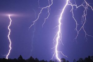 रंगेलीमा चट्याङ पर्दा एक जनाको मृत्यु, चार घाइते