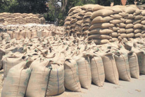 खडेरी प्रभावित क्षेत्रका लागि २५ हजार क्विन्टल खाद्यान्न माग