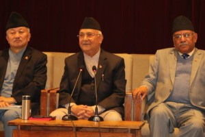 प्रमका पक्षमा मतदान गर्न एमाले र माओवादी केन्द्रको ह्वीप