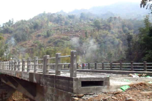 इलामको पुवाखोला पुल निर्माण ९८ प्रतिशत पूरा