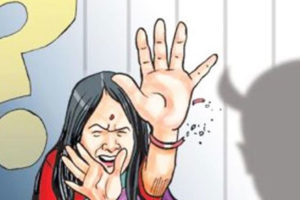 दाइजो नल्याएको भन्दै प्रहरीलेनै कुटे श्रीमती