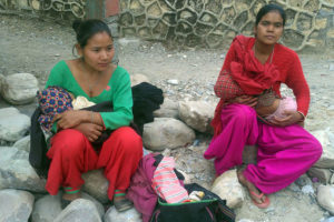 बीस वर्ष नपुगेका किशोरीको दुई घरबार, दुई श्रीमान्बाट दुई सन्तान