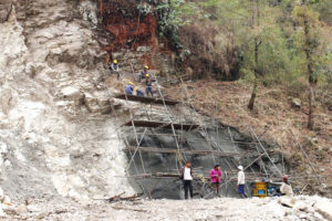 घारखोला जलविद्युत्को निर्माण कार्य शुरु