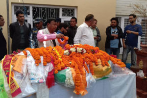 खुमबहादुरलाई श्रद्धाञ्जलि दिन शीर्ष नेताहरू सानेपामा