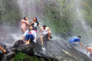 नेपालकै अग्लो ह्यात्रुङ झरनामा पानी सुक्यो