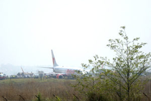 मालिन्दो एयरको विमान दुर्घटनास्थलबाट हटाइयो, अन्तर्राष्ट्रिय उडान सुचारु हुँदै