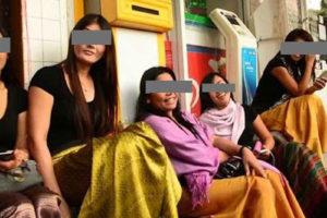 वेश्यालयमा प्रहरीको छापा, पाँचजना नेपाली युवतीको उद्धार