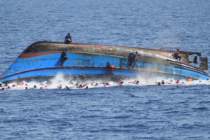 डुङ्गा पल्टिएर चीनमा सत्रको मृत्यु