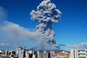 दक्षिणी जापानमा ज्वालामुखी विष्फोट