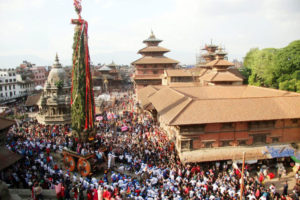 पाटनमा रातो मत्स्येन्द्रनाथको रथ बनाउन शुरु