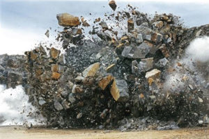 ब्लास्टिङ गर्दा उछिट्टिएको ढुंगाले लागेर दुईजनाको ज्यान गयो