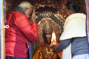 मुक्तिनाथमा मोदीले आँसु झारे