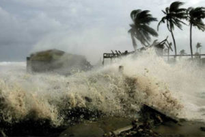 भारतमा आँधीबाट १४३ को मृत्यु, आँधीको प्रकोप नघटेकोले सतर्क रहन आग्रह