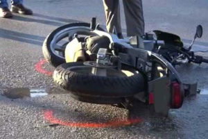 उदयपुरमा मोटरसाइकल दुर्घटना हुँदा चालकको मृत्यु, पछाडि सवार गम्भीर घाइते