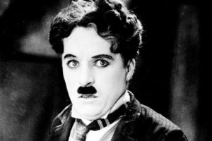 जब चार्ली च्याप्लिनको मृत्यु भएको केही महिनापछि शव चिहानबाट गायब भयो…