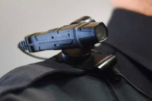 अनुसन्धान गर्न ‘बडी क्यामेरा’ प्रयोग गर्दै प्रहरी