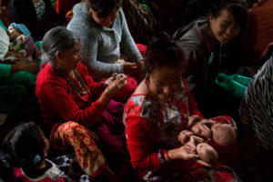 गर्भपतन विरोधी क्रिश्चियन प्रचारकहरुको निशानामा नेपाली महिला