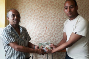 लुटिएको पौने तेह्र लाख फिर्ता