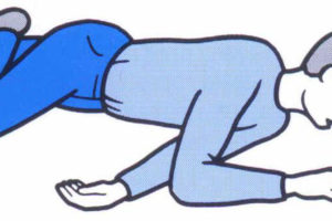 दुम्सीको दुलामा पसेका चार बेहोस, एकको अवस्था अज्ञात