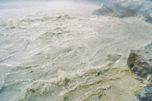 कालीगण्डकीमा पानीको बहाव बढ्यो: सचेत हुन आग्रह