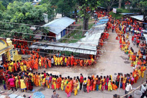 पीण्डेश्वर बोलबम–दर्शनार्थीको भीड