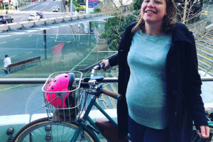 गर्भवती मन्त्री साइकल चलाएरै अस्पताल भर्ना