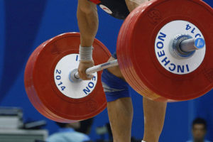 पुरुष भारोत्तोलनमा अधिकारीको नयाँ राष्ट्रिय कीर्तिमान