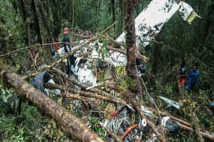 इन्डोनेसियामा हराएको विमान फेला, आठ जनाको मृत्यु