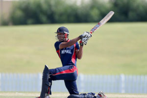 नेपालद्वारा नेदरल्याड्न्सलाई २१७ रनको चुनौती