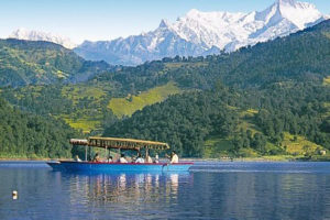 बेगनास तालमा डुङ्गा दुर्घटना, दुईको मृत्यु, पाँच बेपत्ता