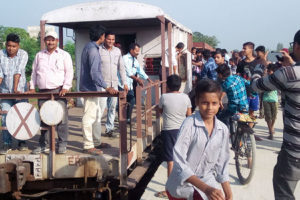 जनकपुर आइपुग्यो ५३ डब्बासहितको रेल