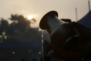 उदाउँदो सूर्यलाई अर्घ्य दिई छठ समापन