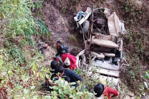 दैलेख जीप दुर्घटनामा परी पाँच जनाको मृत्यु