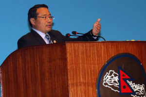 शिक्षा र ऊर्जामन्त्रीलाई सांसदको प्रश्न