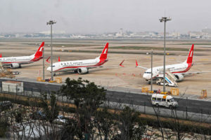 सिंगापुरद्वारा बोइङ ७३७ म्याक्स उडान स्थगित