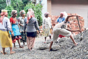 तेह्रथुममा हजार भन्दा बढी भारतीय कामदार