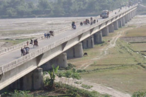 झापाको भद्रपुरमा निर्मित नेपाल–भारत जोड्ने मेची पुल सञ्चालनमा समस्या