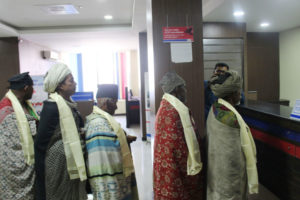 राउटे चेक साट्न बैंकमा