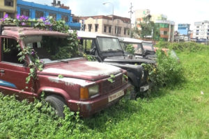 सिंहदरबारमा थन्किएका १५१ गाडी सदुपयोग