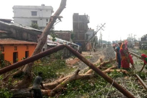 धनुषामा भीषण हावाहुरीका कारण दुई जनाको मृत्यु