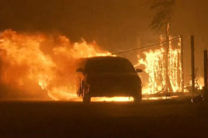 उपमेयरको गाडीमा आगजनी